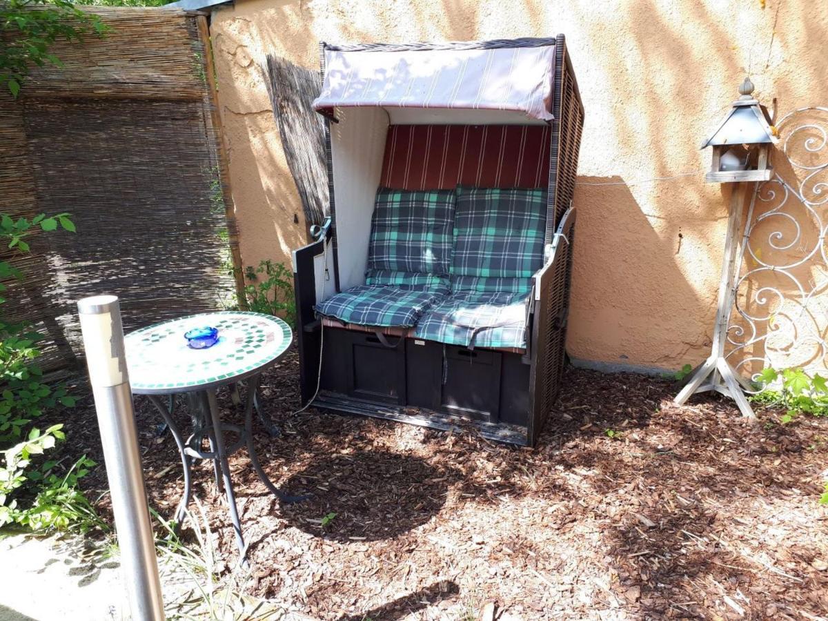 Ferienwohnungen Romantika Potsdam Exteriör bild